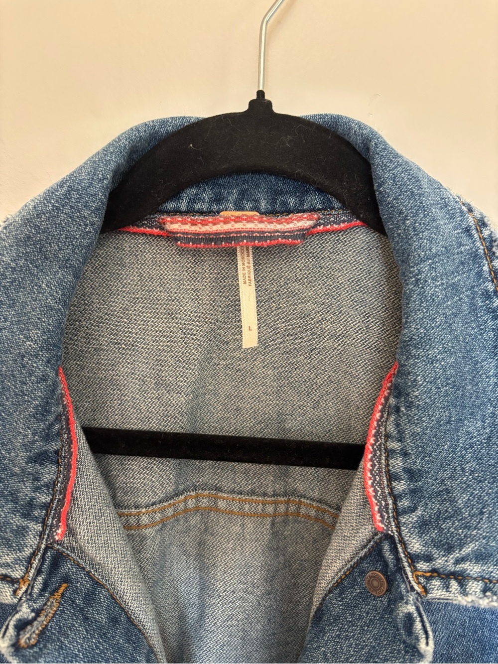 Free People Distressed Oversized Denim Jean Jacket Size L - Picture 3 of 7
